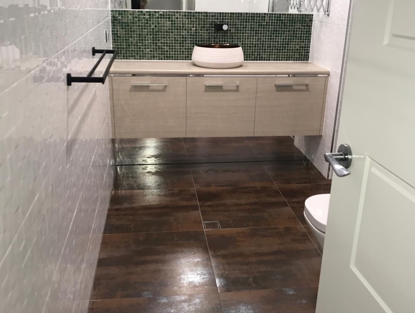 Harbour Build project, Bathrooms